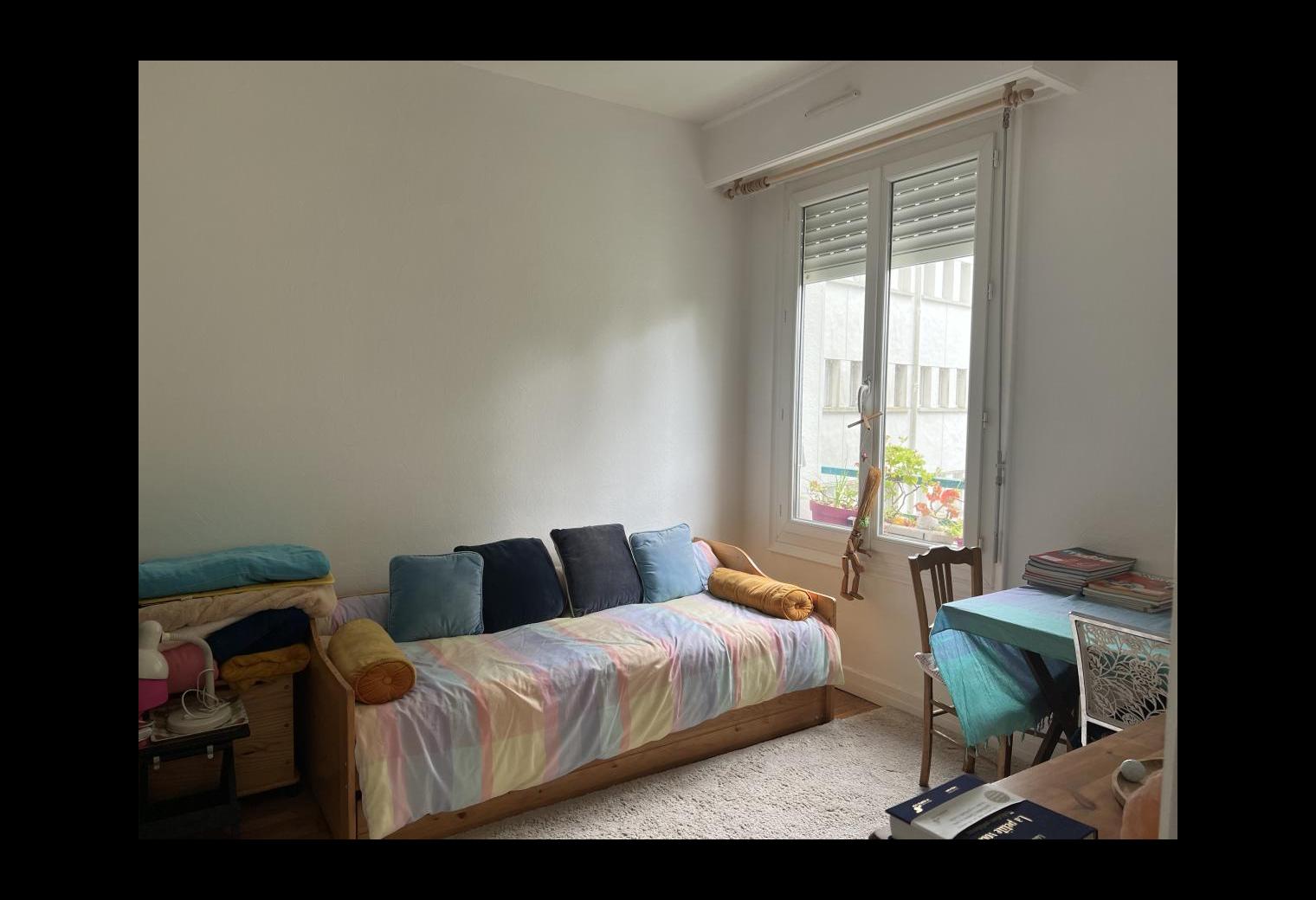 5d2ce216-e9ab-4e92-ba47-5dcb92ee6d7a.jpg