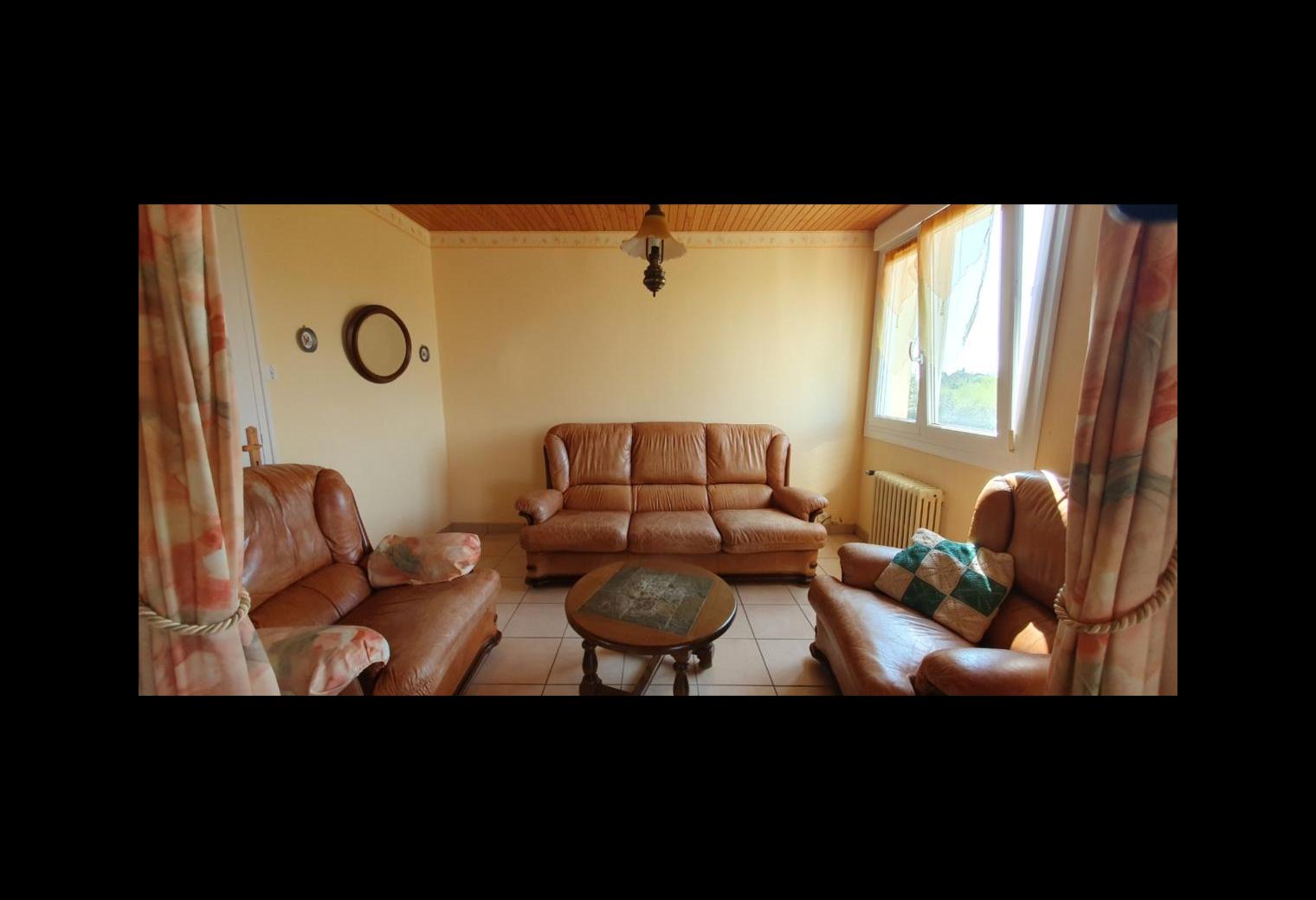 a4b2f09d-5873-4f54-a126-56a8b64b5ed8.jpg