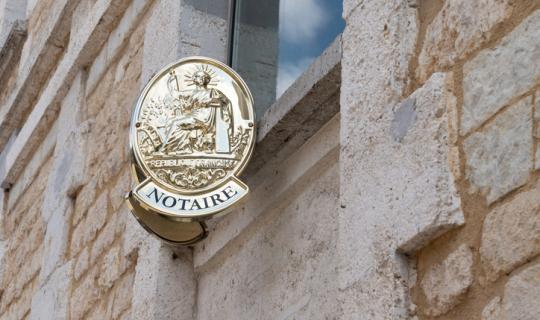 notaire