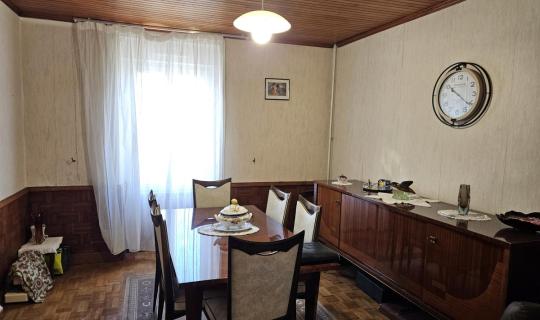 0bf1eb23-1e22-445b-8461-4be012420562.jpg