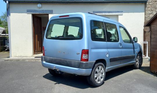 ea16dd40-e601-4157-acb7-951e87a966cb.jpg